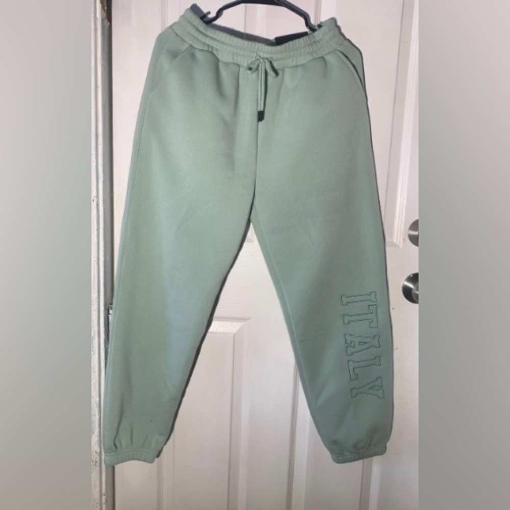 Green Sweatpants with Italy Embroidery